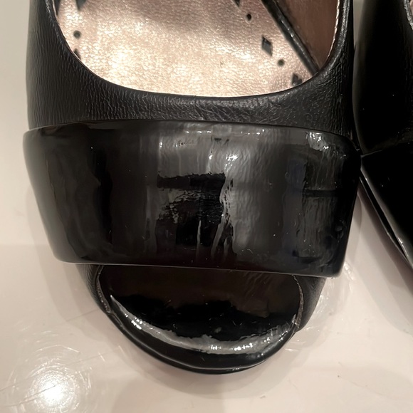 Leather Black Open Toe Heels 👠 - Picture 10 of 11